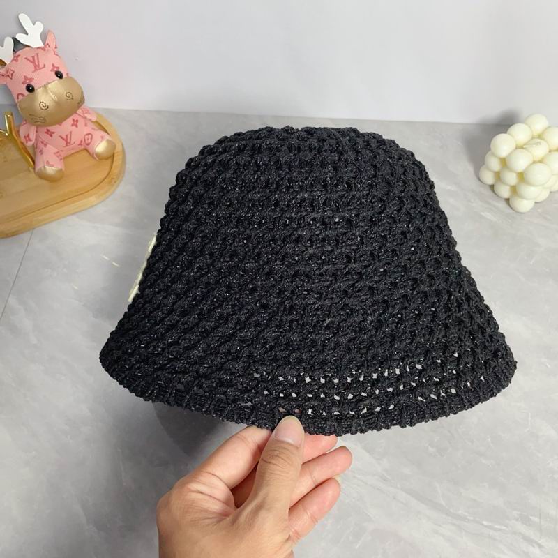 Celine hat dx (20)